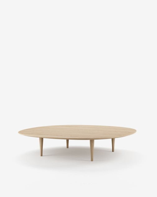 JARI Low Tables – stoliki kawowe z litego dębu | Brdr. Krüger x OEO Studio