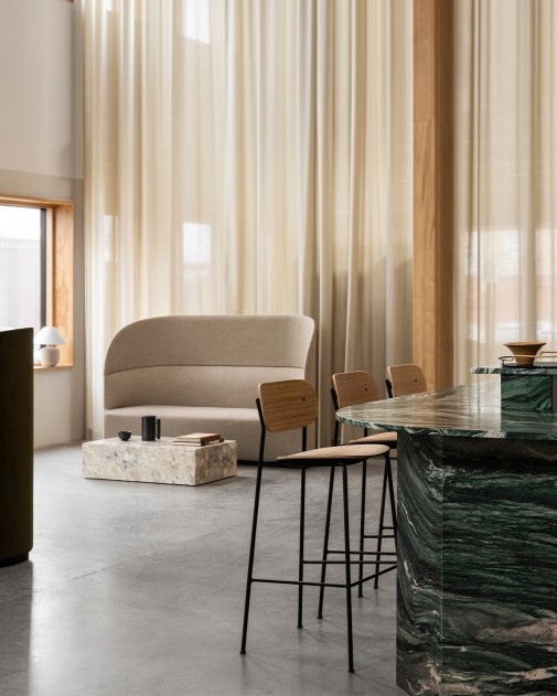 Co Bar Chair Fully Upholstered | Audo Copenhagen | Tapicerowane krzesło barowe