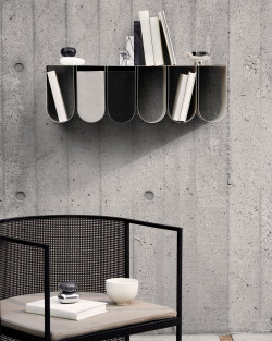 Curved Wall Shelf | Rzeźbiarska półka ścienna