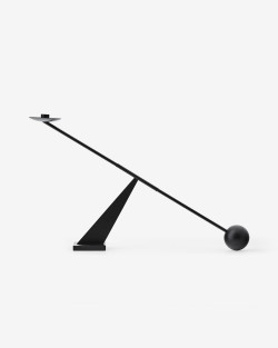 Interconnect Candle Holder | Audo Copenhagen | Świecznik projektu Colin King