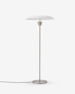 Kantarell Floor Lamp | New Works | Lampa podłogowa