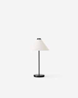 Brolly Portable Table Lamp | New Works | Lampa stołowa przenośna