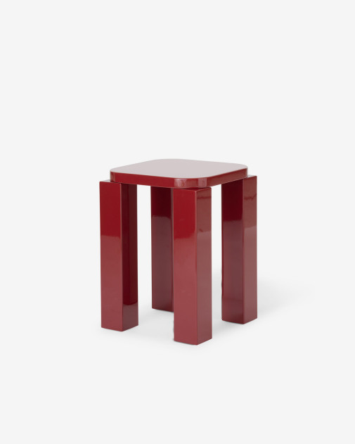 Atlas Stool | New Works | Lakierowany stołek