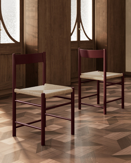 F Chair Burgundy | Brdr. Krüger | Krzesło w kolorze burgundy