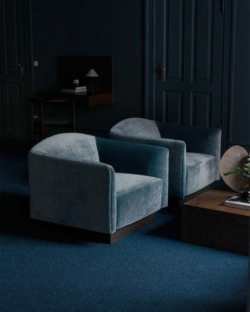 Shore Lounge Chair Plinth | Fotel z cokołem