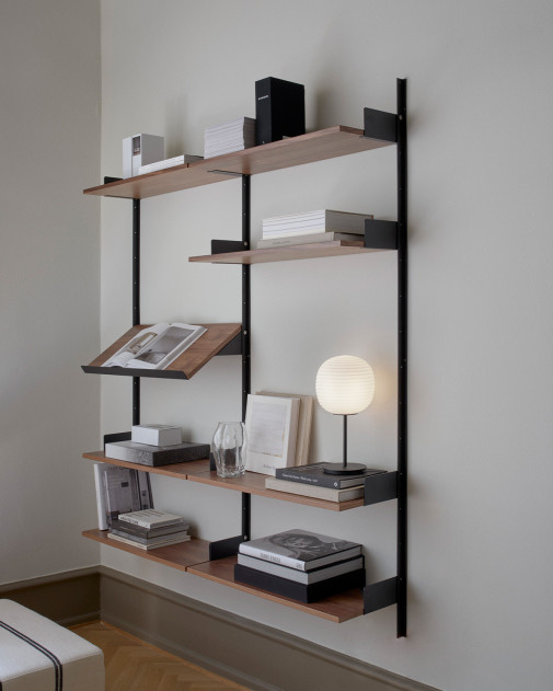 New Works Living Shelf | New Works | Modułowy regał ścienny