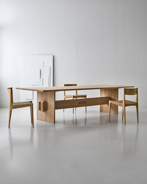 Jeppe Utzon Table #2 | dk3 | Stół z litego drewna