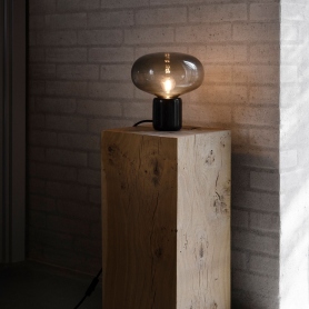 Karl-Johan | lampa stołowa | marmur czarny marquina / przydymiona czerń