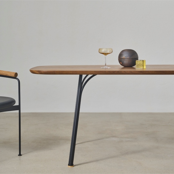 CORDUROY TABLE 2 | stół | 200-270 cm