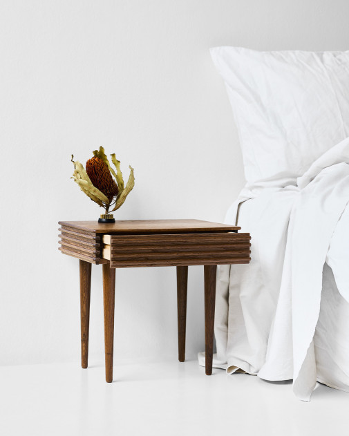 Stolik nocny Groove Night Table