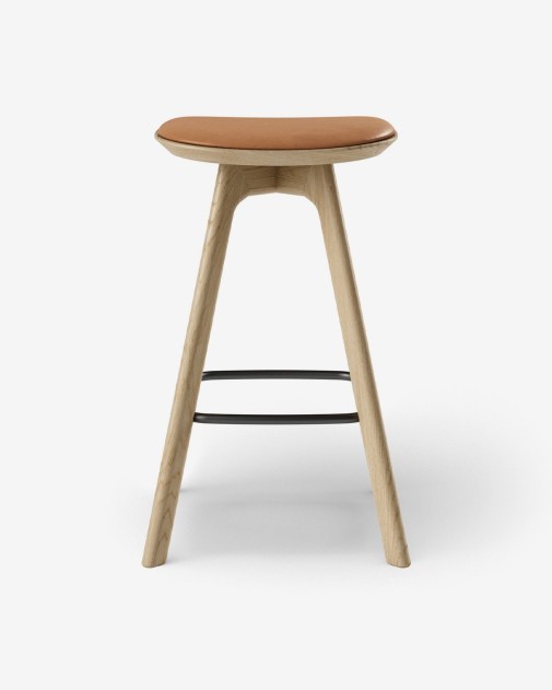Pauline Bar Stool | Brdr. Krüger | Designerski hoker drewniany
